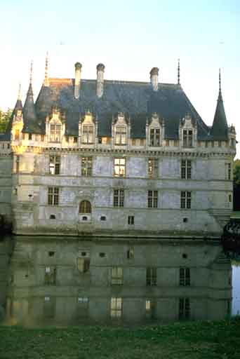 Le ch�teau de Foug�res