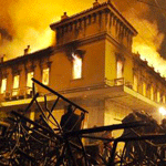 &Eacute;meutes &agrave; Ath&egrave;nes (2012), DR