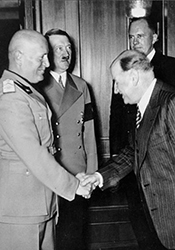 Accords de Munich : Daladier, Mussolini et Hitler. 