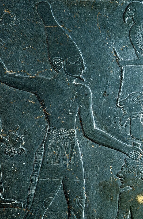 Narmer, unificateur de la Haute et de la Basse Égypte, fondateur de la 1ère dynastie de pharaons (vers 3100 av. J.- C.)