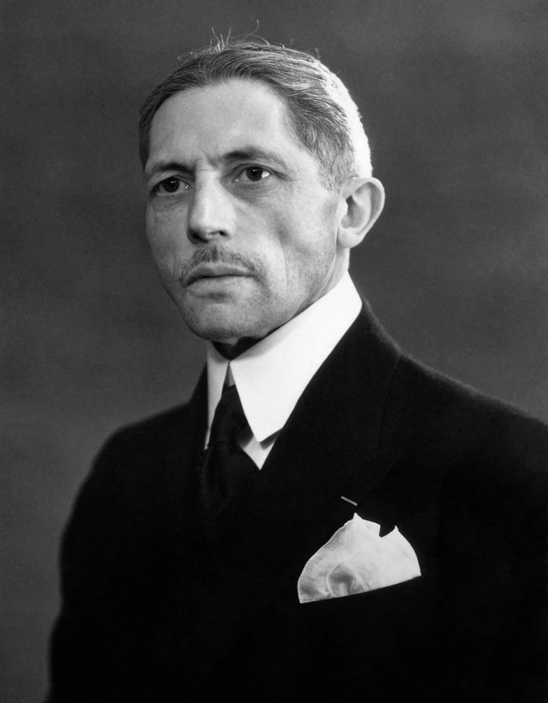 Jacques Bainville (9 février 1879, Vincennes ; 9 février 1936, Paris)