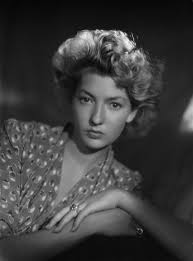 Corinne Luchaire au temps de sa gloire au cin&eacute;ma