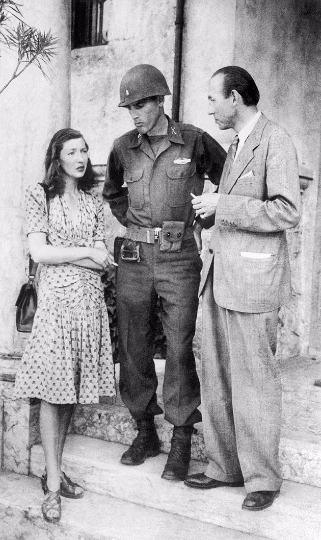 Corinne Luchaire et son p&egrave;re lors de leur arrestation en Italie en 1945