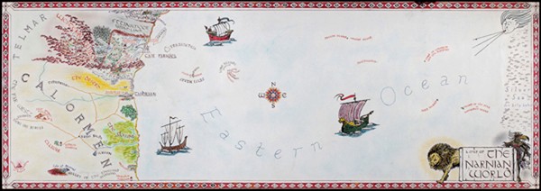 Carte du monde narnien décrite dans The Chronicles of Narnia par CS Lewis, 1976. L'agrandissement montre les principaux personnages de fiction apparaissant dans Le monde de Narnia adapté au cinéma. 