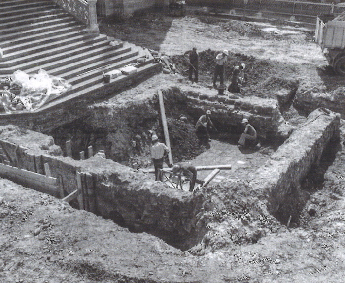 Excavation de la Maison sublime &agrave; Rouen en 1976