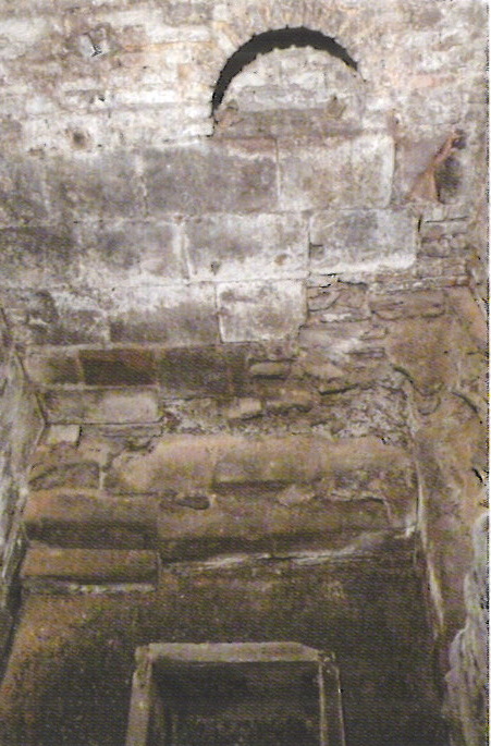 Le mikveh ou bain rituel de la synagogue m&eacute;di&eacute;vale de Strasbourg