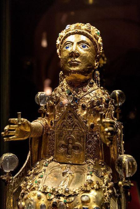 Le reliquaire de Sainte-Foy (IXe siècle)