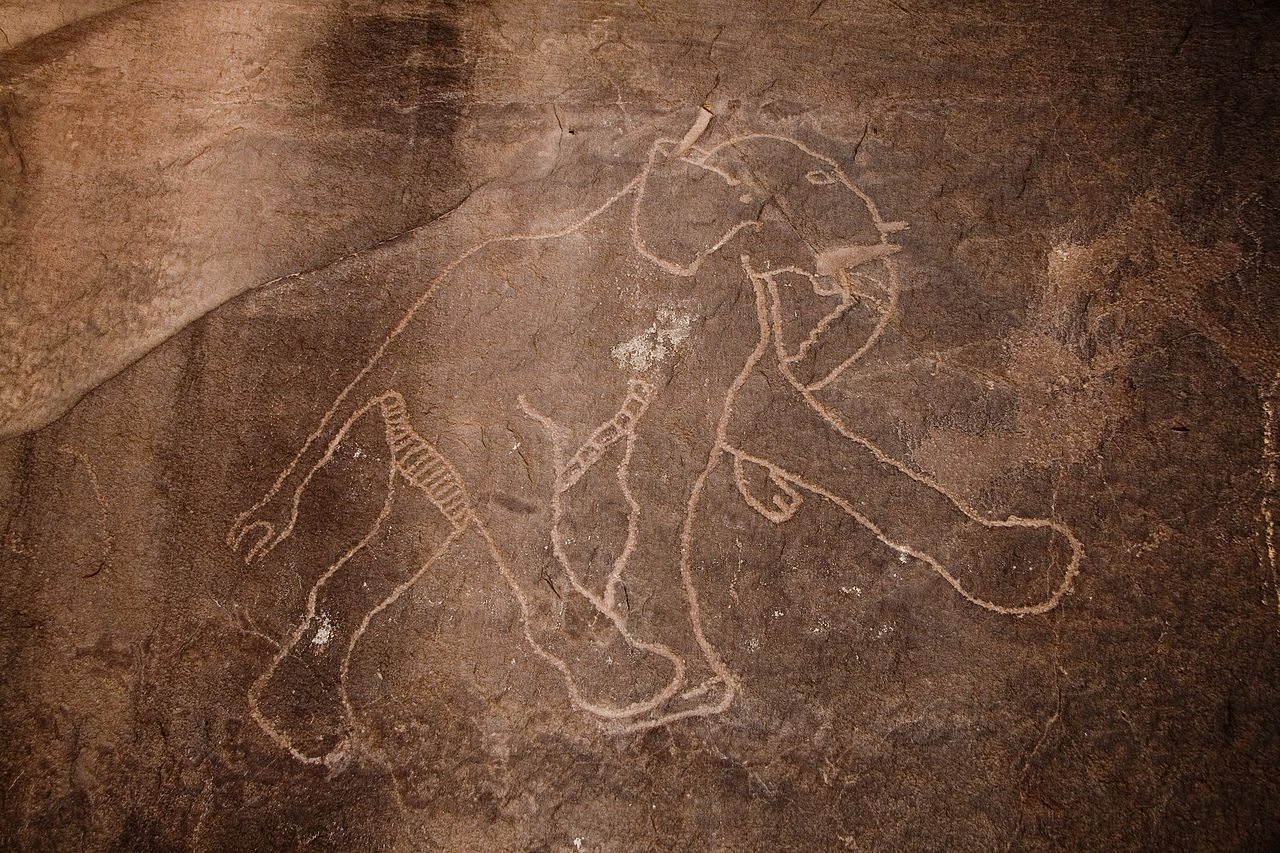 Premières peintures rupestres dans les montagnes du Tassili vers 7500 av JC