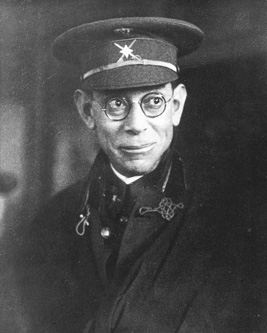 Emilio Mola y Vidal, 1ᵉʳ duc de Mola et Grand d'Espagne (Placetas, 9 juillet 1887 ; Alcocero, 3 juin 1937)