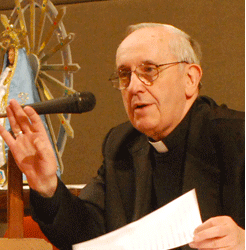 Jorge Mario Bergoglio, archev&ecirc;que de Buenos Aires (photo : Enrique Cangas, pour Herodote.net)