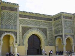 La porte Bab al-Mansour &agrave; Mekn&egrave;s (Maroc)